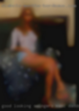 Good-looking swingers masc daddy milfs vers bottom in Portland.